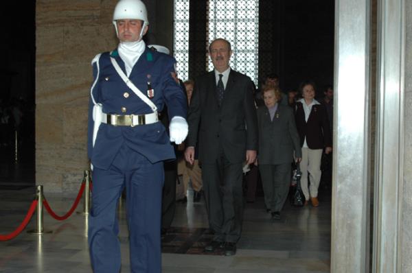 Anıtkabir Ziyareti ve Plaket Töreni